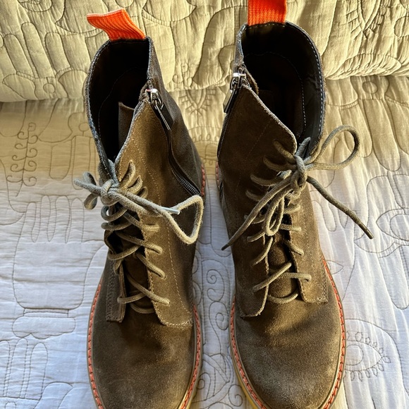 Urban Outfitters platform boots - Picture 4 of 9